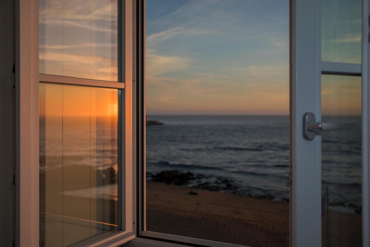Liiiving In Porto - Luxury Beachfront Apartments Exterior photo