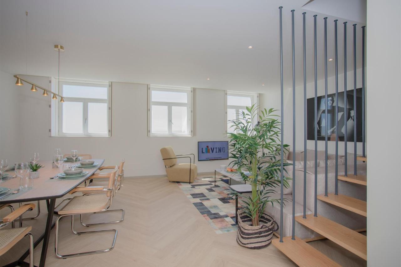 Liiiving In Porto - Luxury Beachfront Apartments Exterior photo