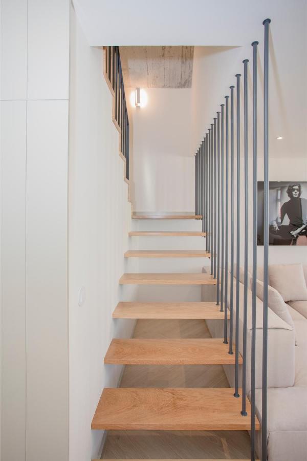 Liiiving In Porto - Luxury Beachfront Apartments Exterior photo