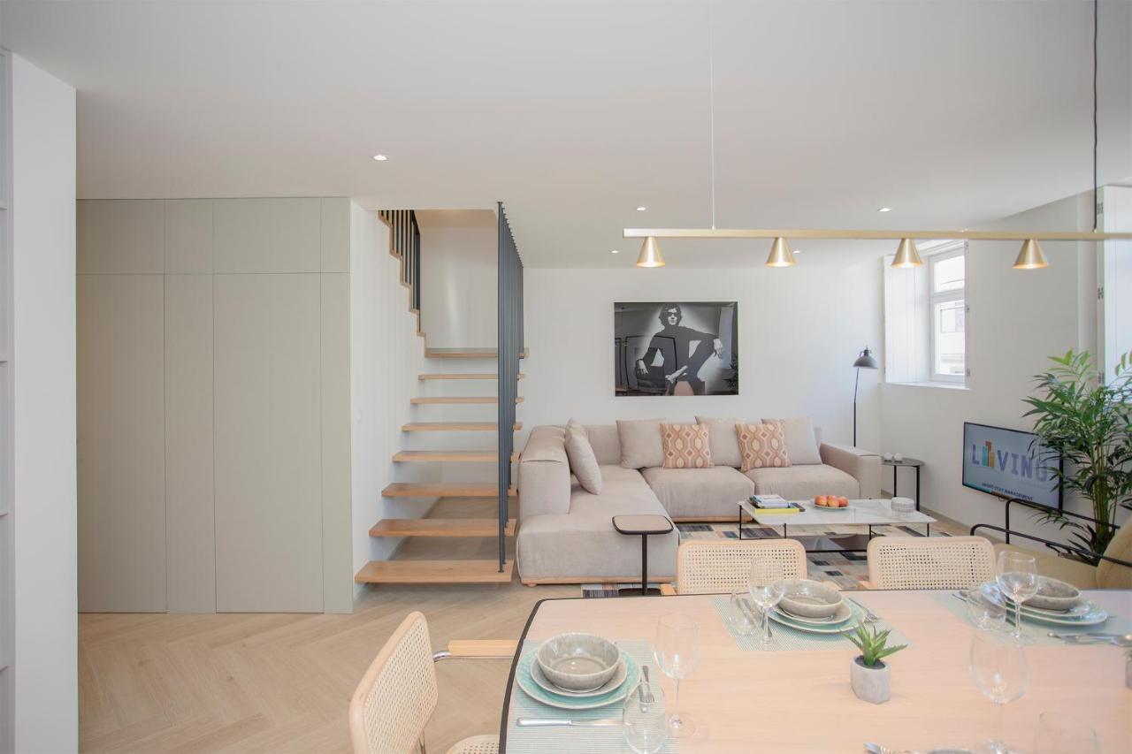 Liiiving In Porto - Luxury Beachfront Apartments Exterior photo
