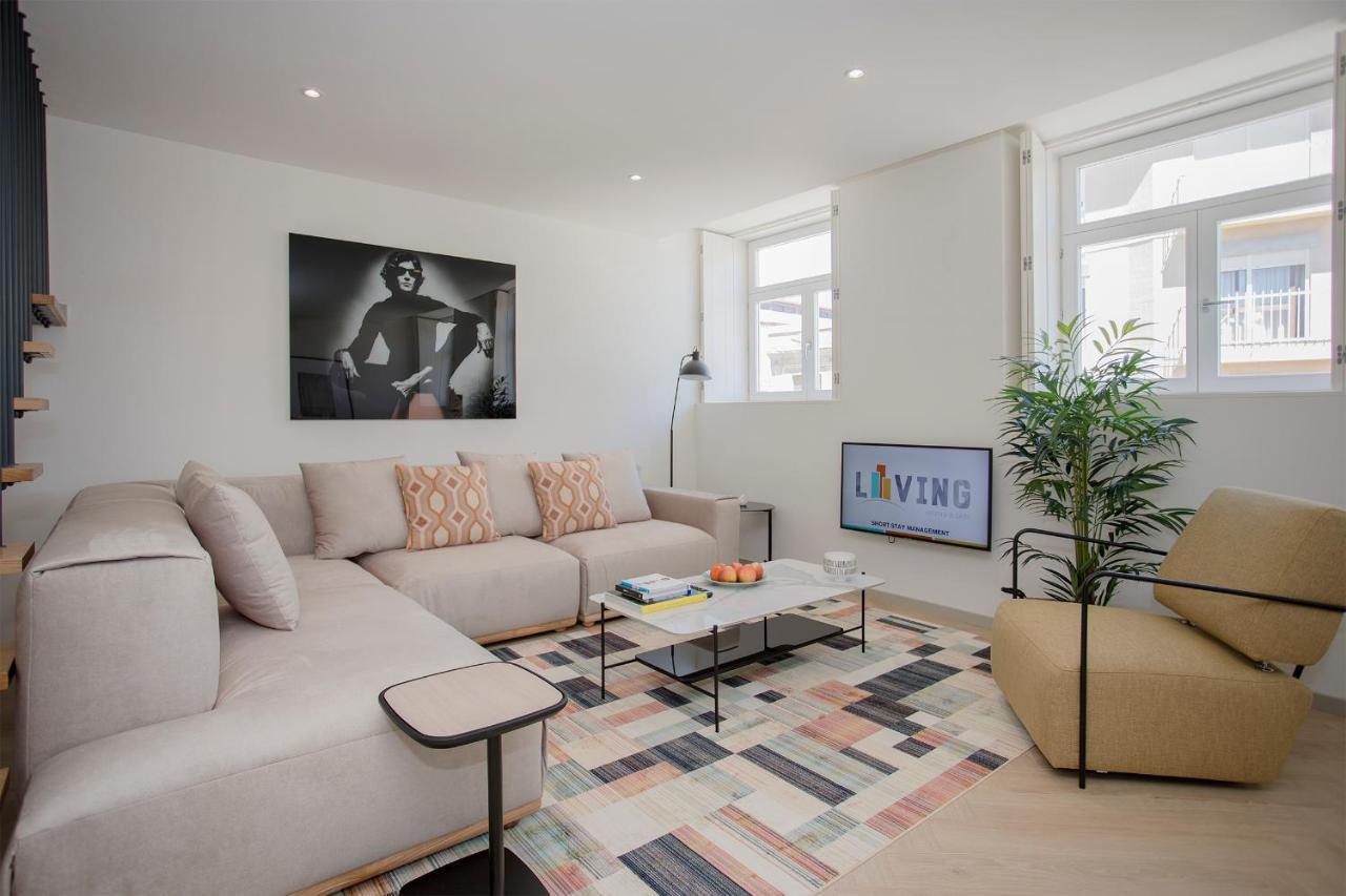 Liiiving In Porto - Luxury Beachfront Apartments Exterior photo